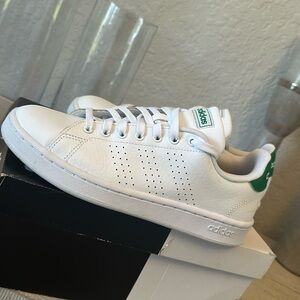 Adidas Advantage White/Green Woman’s Shoes Sneakers Tennis size 9M